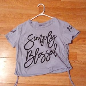 I'm selling this really nice blue 💙 shirt